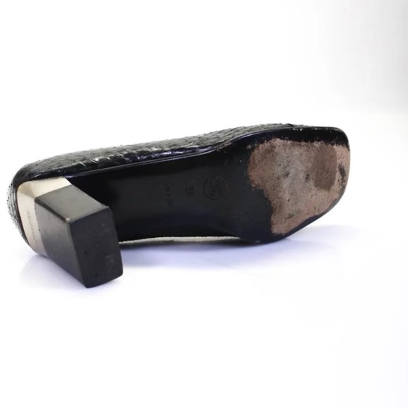Gorgeous Chanel heels square toe - Picture 2 of 5